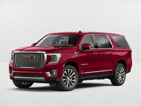 Used 2021 GMC Yukon XL Denali image 1