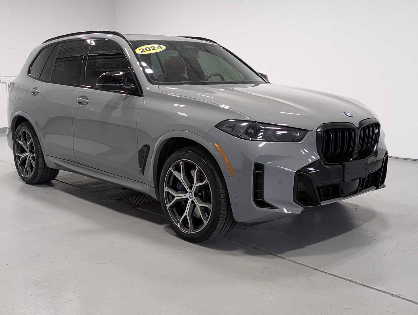 Used 2024 BMW X5 M60i AWD/4WD image 6