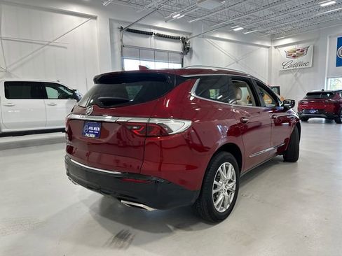 Used 2022 Buick Enclave Premium w/ Experience Buick Package image 6