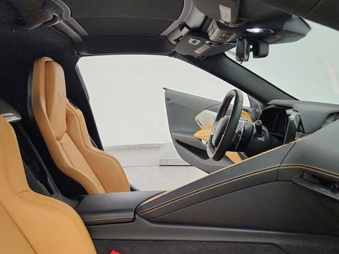 Used 2023 Chevrolet Corvette Stingray Preferred Cpe w/ Z51 Performance Package image 24