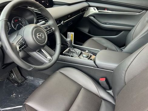 New 2026 MAZDA MAZDA3 2.5 Turbo Sedan w/Premium Plus image 10