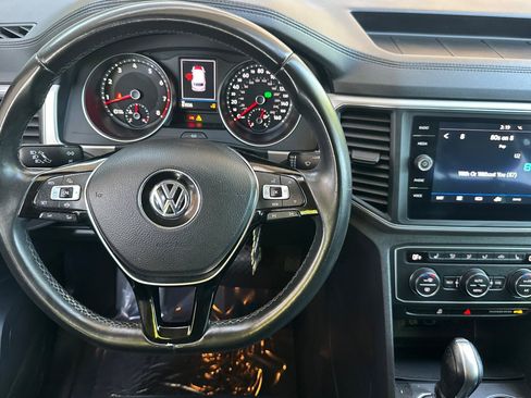 Used 2019 Volkswagen Atlas SE w/ Towing Package image 28