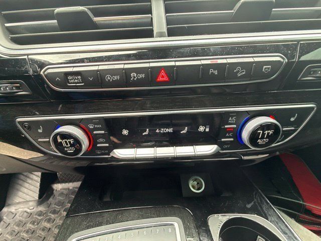 Used 2018 Audi Q7 3.0T Premium Plus w/ Premium Plus Package AWD/4WD image 9