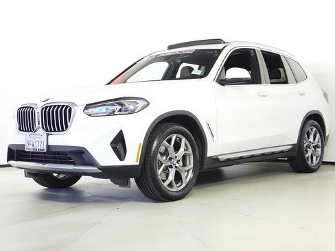Used 2023 BMW X3 xDrive30i w/ Convenience Package AWD/4WD image 2