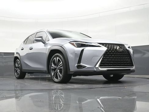Used 2023 Lexus UX 250h FWD w/ Accessory Package (Z2) image 36