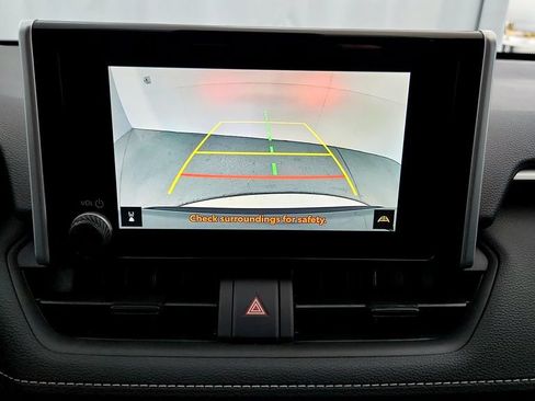 Certified 2025 Toyota RAV4 LE FWD image 39