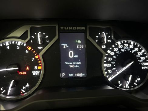Used 2023 Toyota Tundra Limited w/ Power Package AWD/4WD image 10