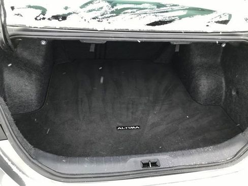 Used 2023 Nissan Altima 2.5 SV image 19