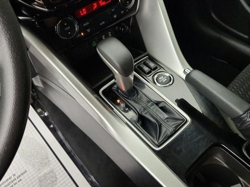 Used 2025 Mitsubishi Eclipse Cross LE AWD/4WD image 17