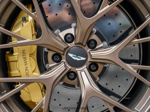 Used 2025 Aston Martin DB12 Coupe image 60