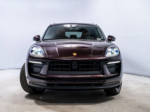 New 2026 Porsche Macan image 10