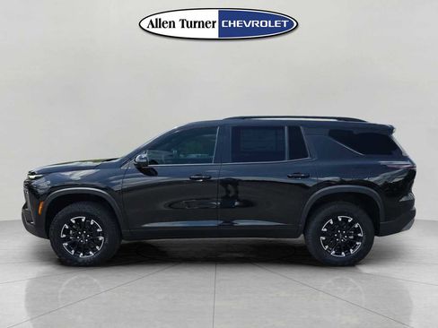 New 2026 Chevrolet Traverse Z71 w/ Driver Confidence Package AWD/4WD image 6