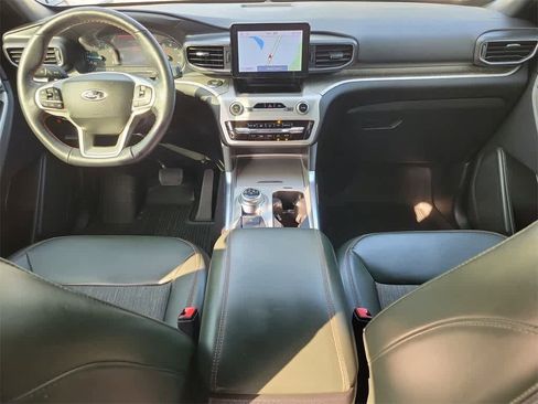 Used 2022 Ford Explorer Timberline image 11