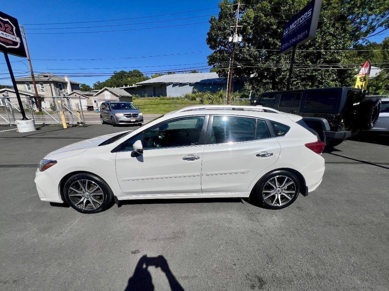 Used 2017 Subaru Impreza 2.0i Limited AWD/4WD image 2