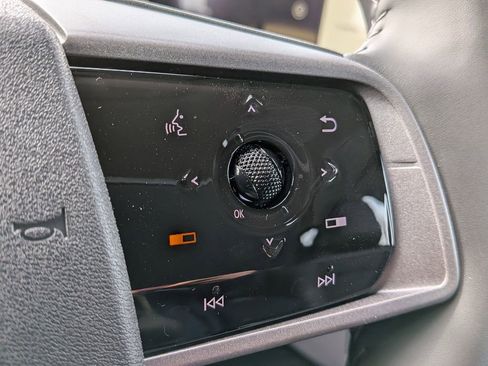 New 2026 Nissan Leaf SV+ w/ Floor Mat Package (SV+) FWD image 14