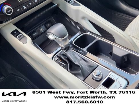 Used 2022 Kia Telluride S FWD image 19