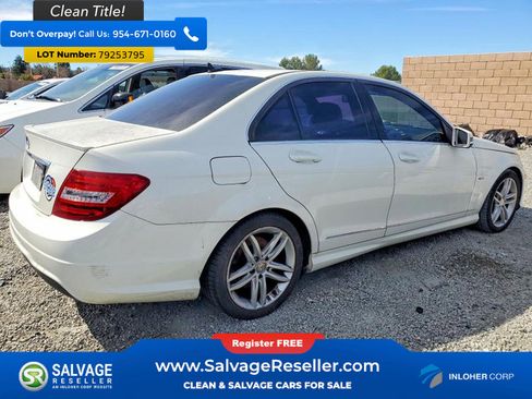 Used 2012 Mercedes-Benz C 250 Sedan image 4