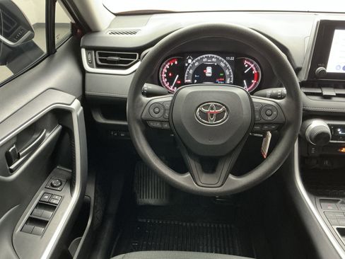 Used 2024 Toyota RAV4 LE image 21