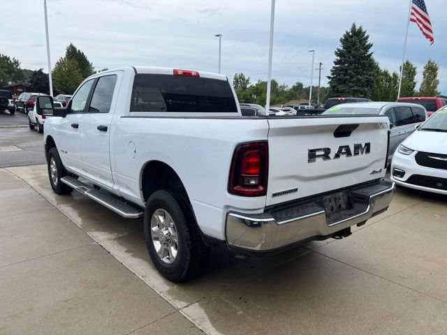 Used 2026 RAM 2500 Big Horn AWD/4WD image 4