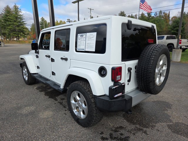 Used 2015 Jeep Wrangler Unlimited Sahara w/ Connectivity Group AWD/4WD image 23
