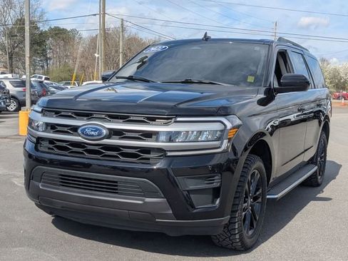 Certified 2022 Ford Expedition XLT image 7