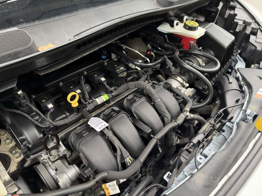 Used 2022 Ford Transit Connect XL FWD image 13