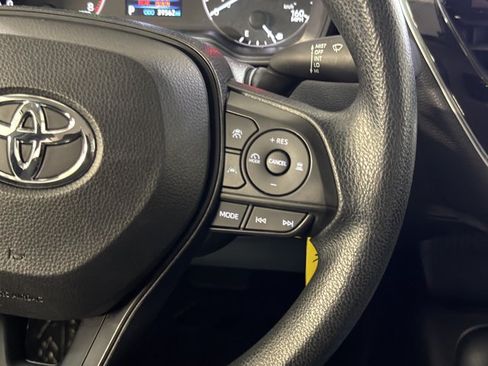 Used 2024 Toyota Corolla LE FWD image 30