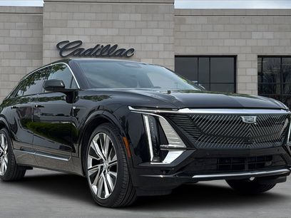 Certified 2024 Cadillac Lyriq Luxury w/ LPO, Floor Liner Package