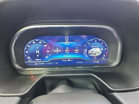 Used 2023 Chevrolet Suburban RST w/ Luxury Package image 26