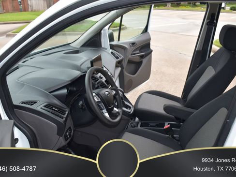Used 2020 Ford Transit Connect XL FWD image 9
