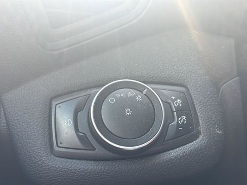 Used 2015 Ford Escape SE AWD/4WD image 12