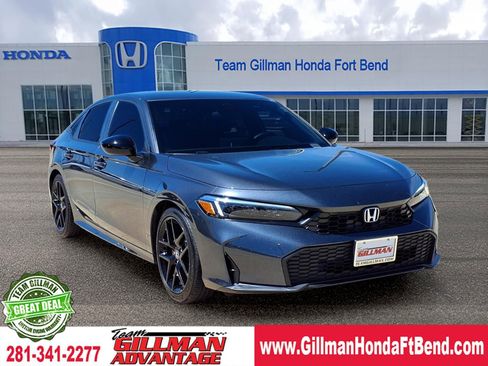Used 2025 Honda Civic Sport image 1