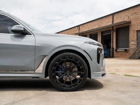 Used 2024 BMW ALPINA XB7 AWD/4WD image 12
