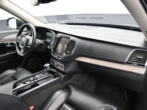 Used 2021 Volvo XC90 T6 Inscription image 61