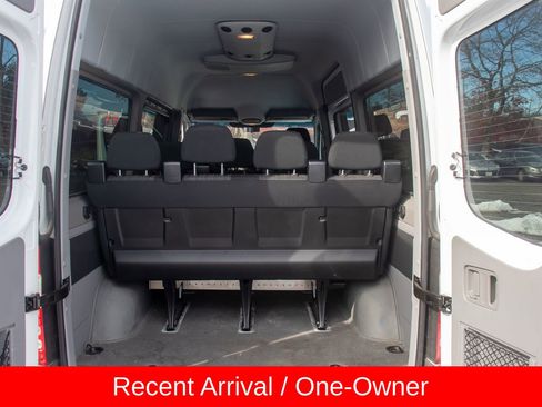 Used 2017 Mercedes-Benz Sprinter 2500 image 16