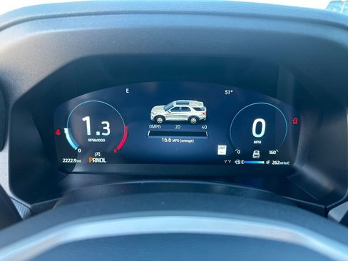 New 2025 Ford Explorer Active image 50