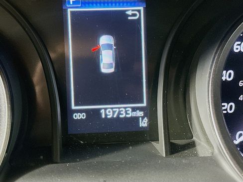 Used 2024 Toyota Camry SE FWD image 18
