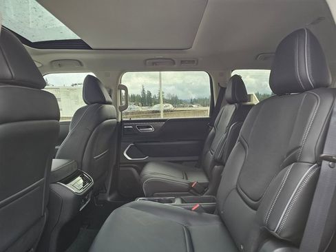 New 2026 INFINITI QX80 Luxe image 19