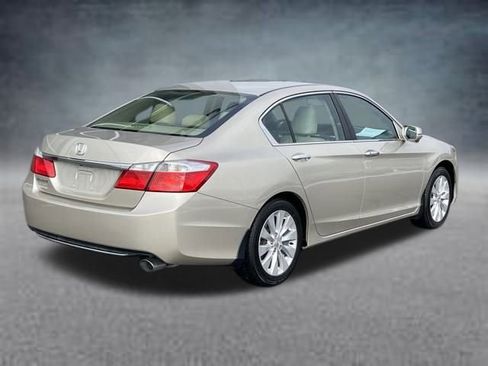 Used 2014 Honda Accord EX image 3