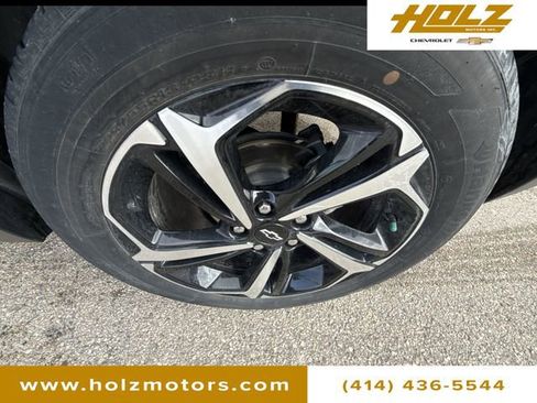 Used 2023 Chevrolet TrailBlazer RS w/ Convenience Package image 31