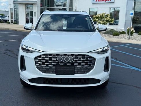 New 2025 Audi Q5 Premium image 2