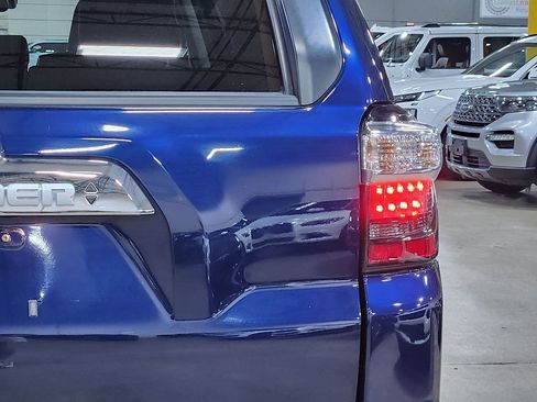 Used 2022 Toyota 4Runner Limited RWD image 22