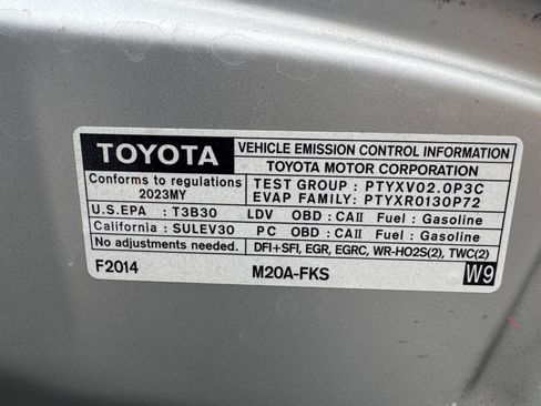 Used 2023 Toyota Corolla SE w/ SE Premium Package FWD image 21