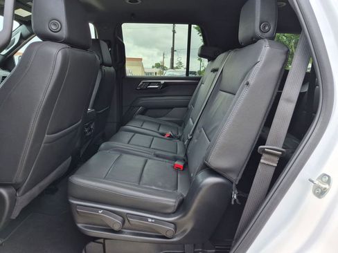 Used 2025 Chevrolet Tahoe LT AWD/4WD image 26