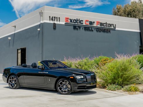 Used 2018 Rolls-Royce Dawn RWD image 1