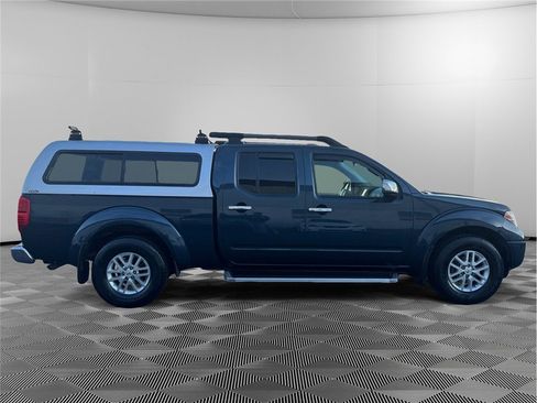 Used 2019 Nissan Frontier SV AWD/4WD image 6