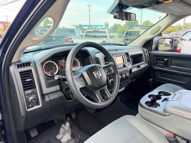 Used 2018 RAM 1500 Express AWD/4WD image 13