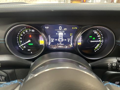 Used 2022 Jeep Wrangler Unlimited Rubicon 4xe w/ Steel Bumper Group image 24