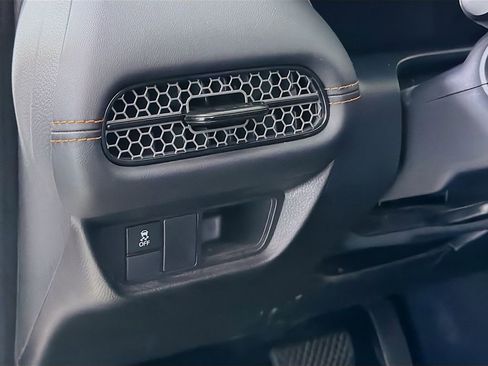 Used 2024 Honda HR-V Sport image 12