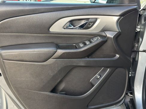 Used 2023 Chevrolet Traverse LT w/ LPO, Floor Liner Package AWD/4WD image 23